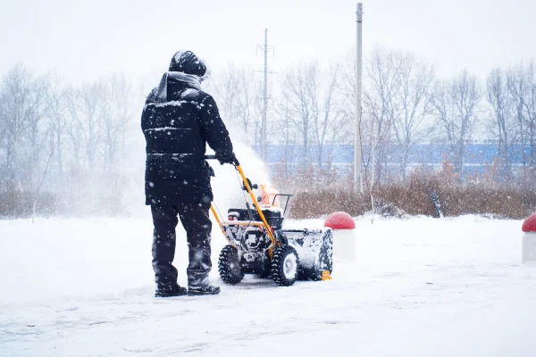 a-man-cleans-snow-2026-01-08-05-22-34-utc a-man-cleans-snow-2026-01-08-05-22-34-utc